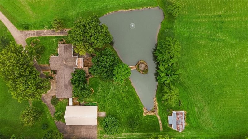 2303 Lynn Rd, Excelsior Springs, MO 64024
