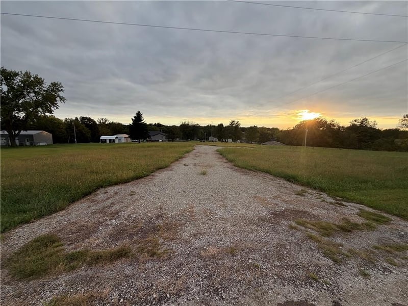 Lot 2047 Admiral Dr, Gallatin, MO 64640