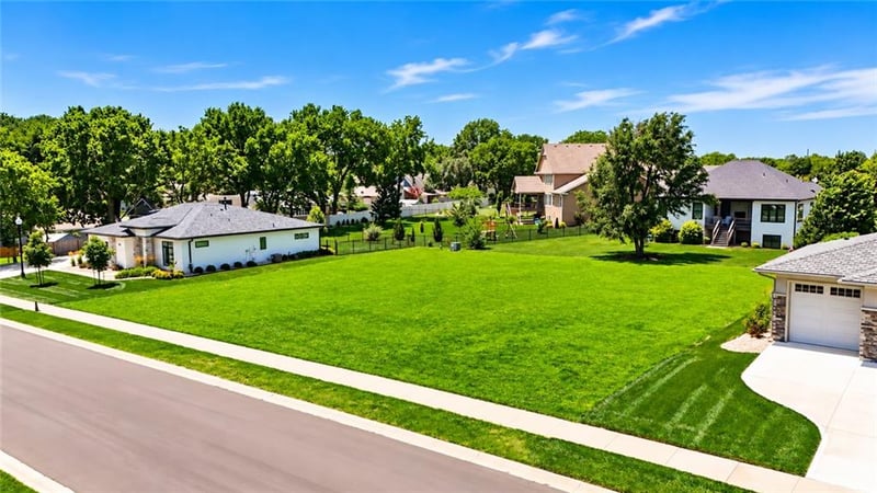 212 Stockade St, Lawrence, KS 66049