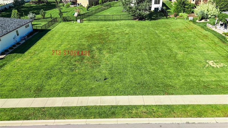 213 Stockade St, Lawrence, KS 66049