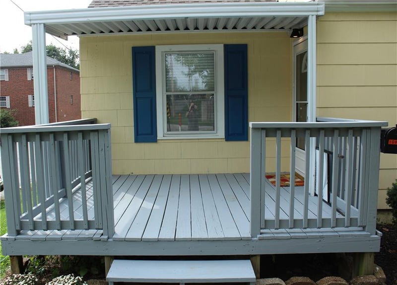 10821 E 19th St S, Independence, MO 64052