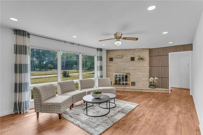 2009 Learnard Ave, Lawrence, KS 66046