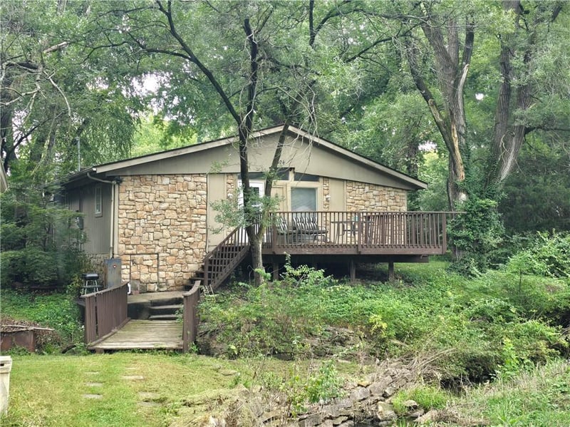 506 NE 114th Ter, Kansas City, MO 64155