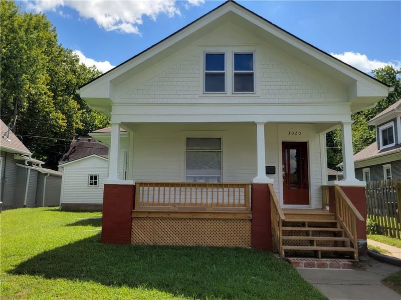 3020 Jules St, St Joseph, MO 64501