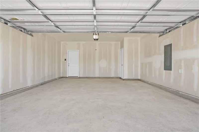 21287 Cleveland St, Spring Hill, KS 66083