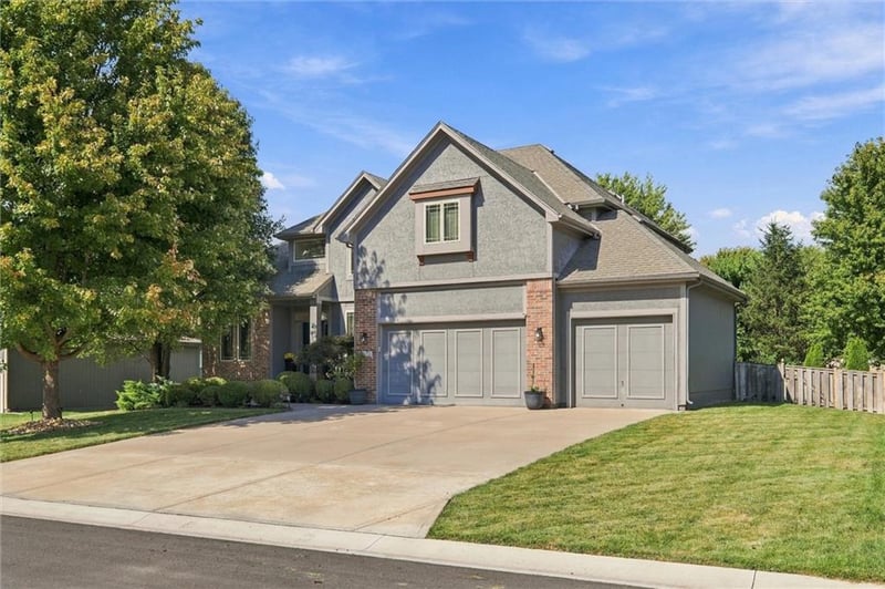 2512 NE Indian Pointe N/A, Lee's Summit, MO 64086