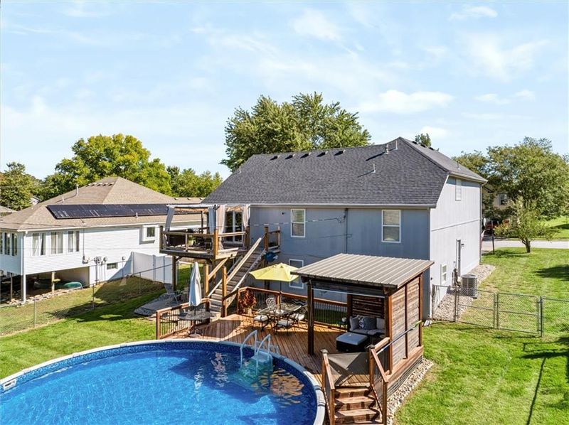 204 Amy St, Harrisonville, MO 64701