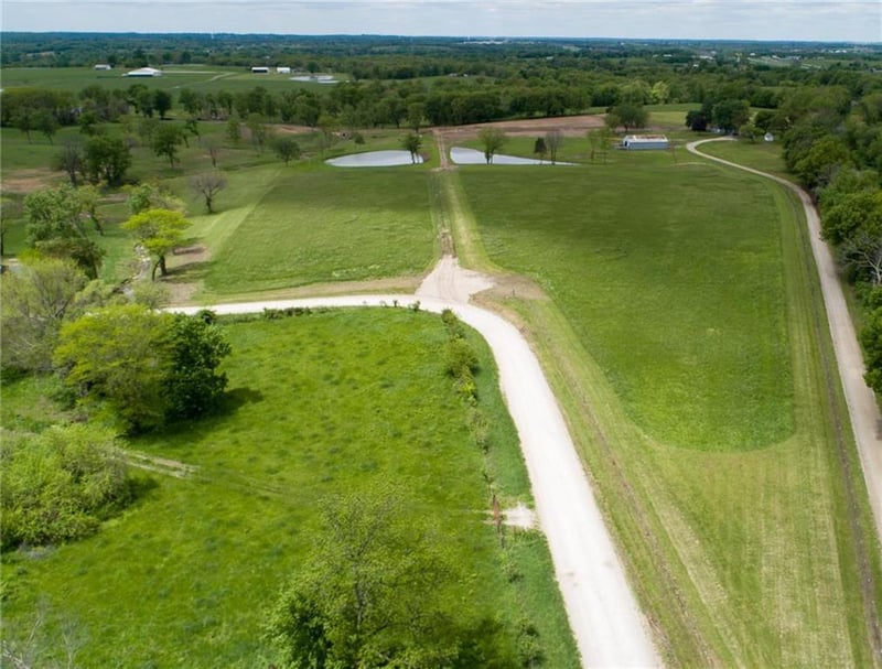 6455 Main St, Odessa, MO 64076