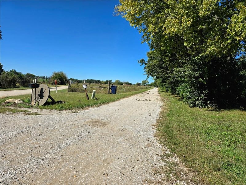 6455 Main St, Odessa, MO 64076