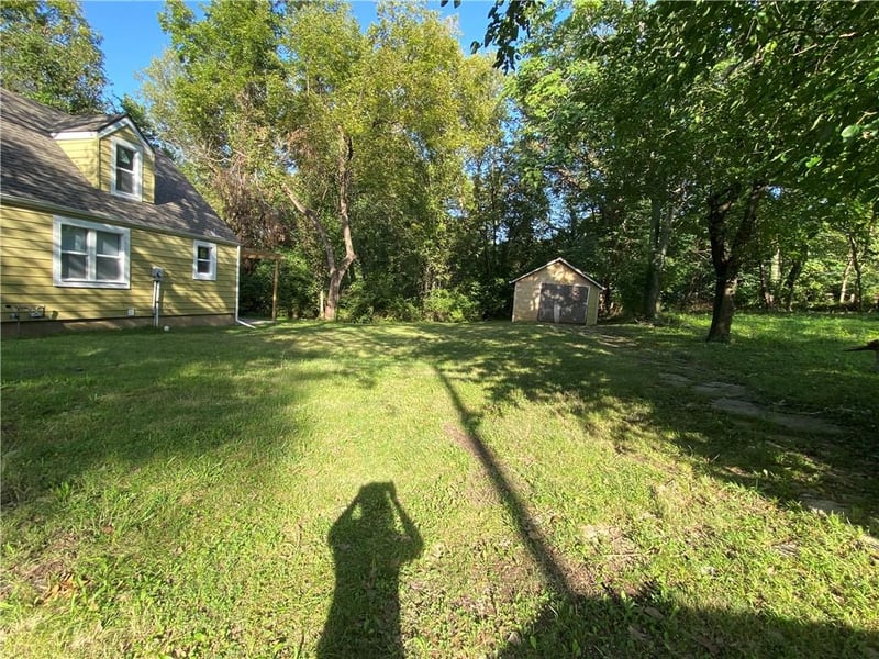1229 S Crisp St, Independence, MO 64052