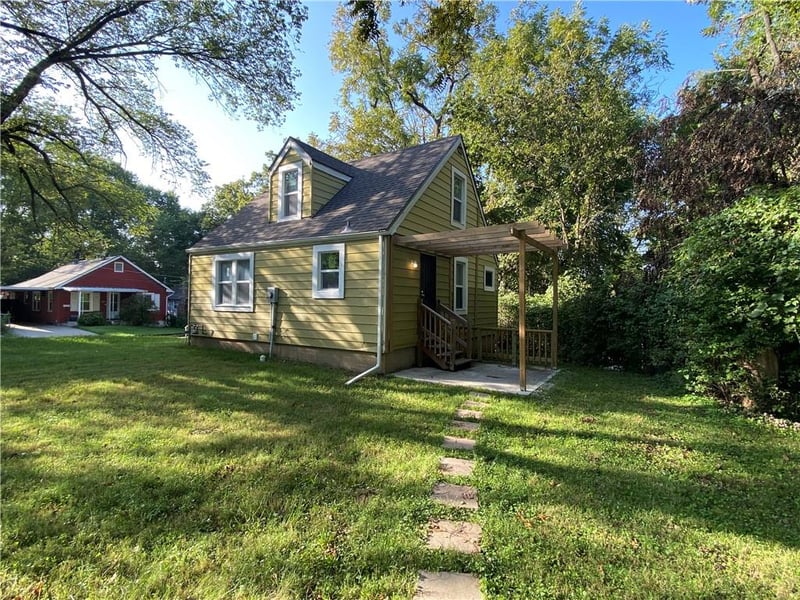 1229 S Crisp St, Independence, MO 64052