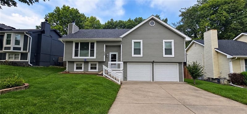 4108 N Troost Ave, Kansas City, MO 64116