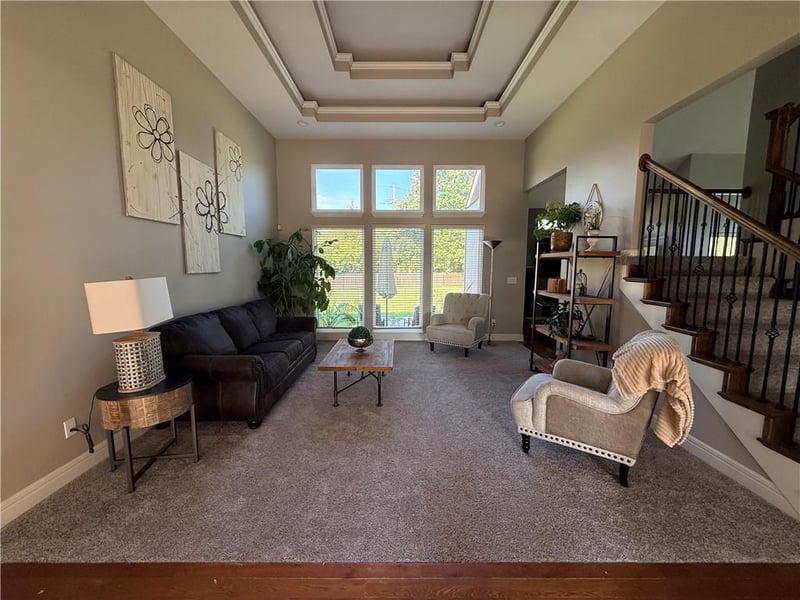 9520 N Askew Ave, Kansas City, MO 64156