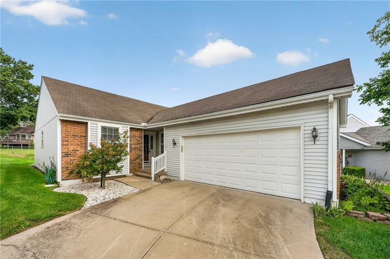 5226 Downey Ave, Independence, MO 64055