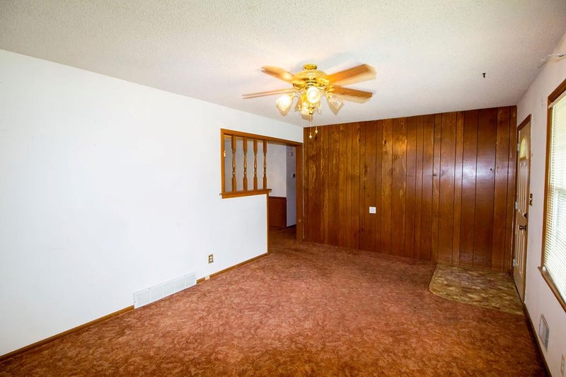 3604 Kiger Rd, Independence, MO 64055