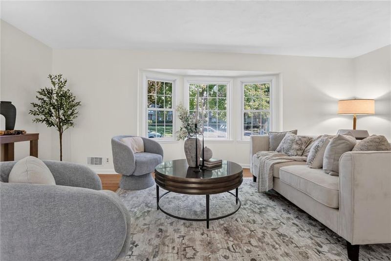 8940 Conser St, Overland Park, KS 66212