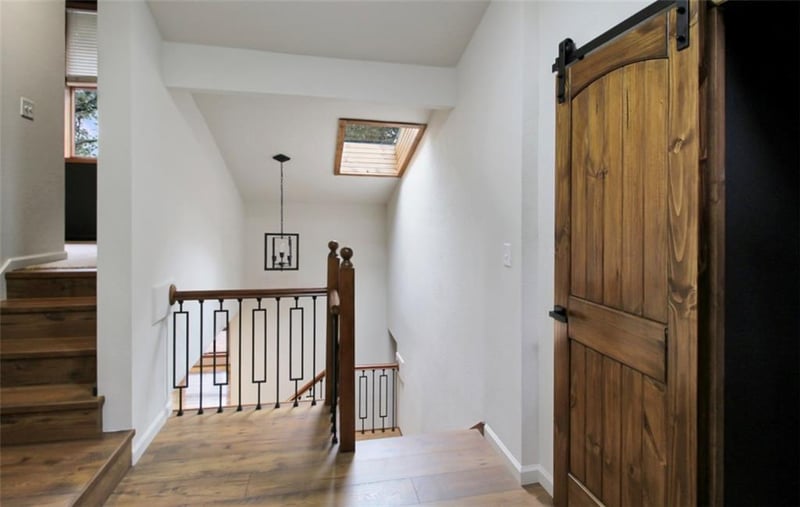 1104 Meadow Rd, Cherryvale, KS 67335
