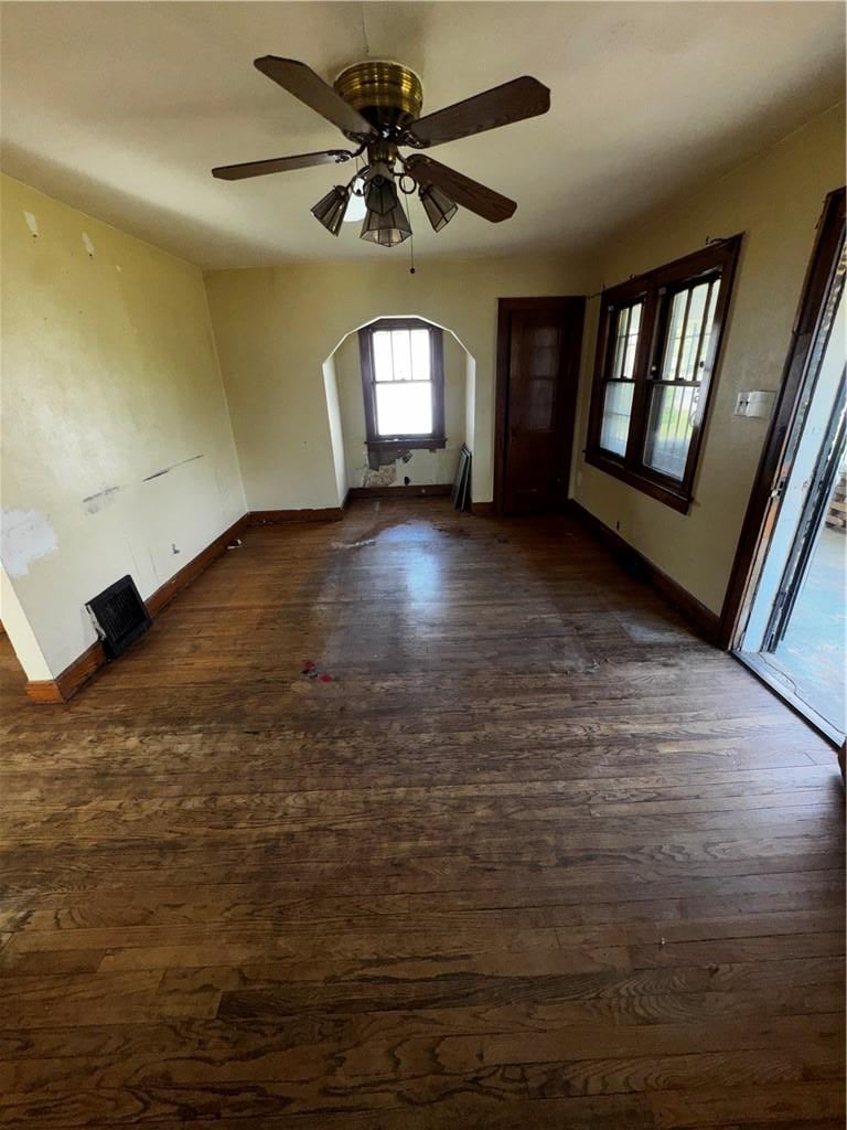 1611 Quindaro Blvd, Kansas City, KS 66104