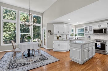 7608 NW 76th Pl, Kansas City, MO 64152