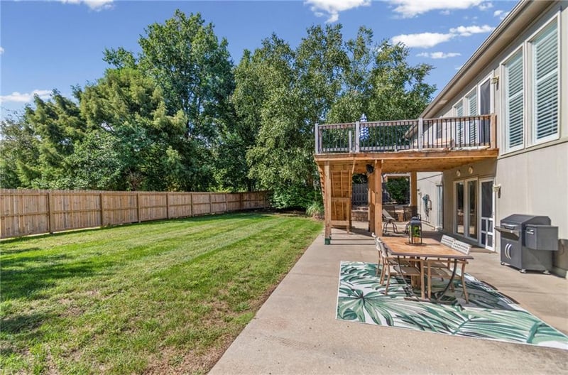 1411 NE 95th St, Kansas City, MO 64155