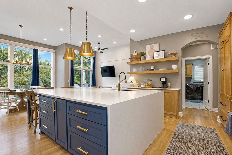 11618 S Lewis Dr, Olathe, KS 66061