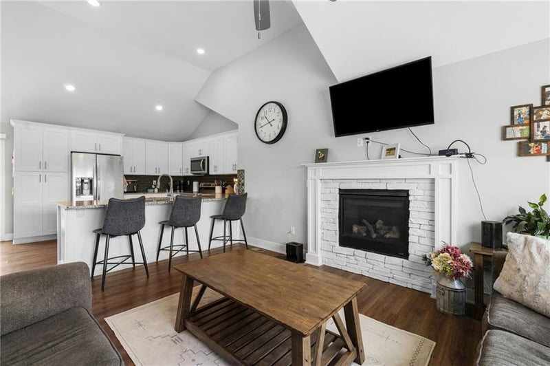 1904 Hawk View N/A, Harrisonville, MO 64701