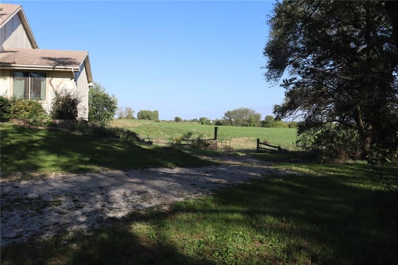 Fry Rd, Edgerton, MO 64444