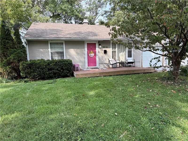 5516 Hunter St, Raytown, MO 64133