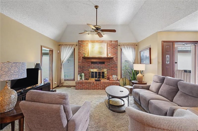 2422 SW Brookhaven Ln #23, Topeka, KS 66614