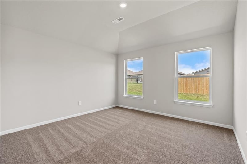 20206 W 195th St, Spring Hill, KS 66083