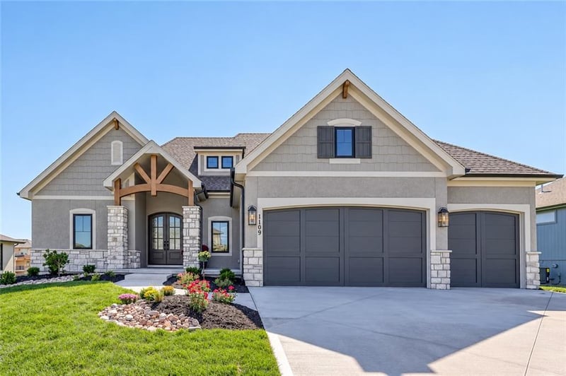 16288 S Allman Rd, Olathe, KS 66062