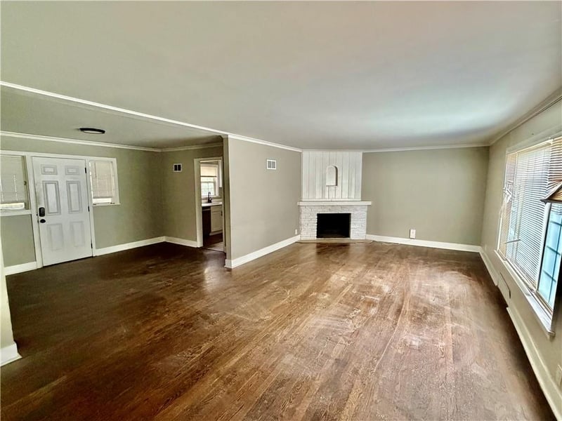 7606 Ward Pw, Kansas City, MO 64114