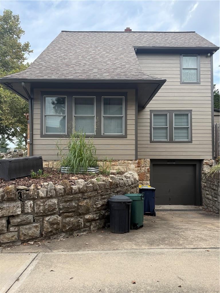 3729 State Line Rd, Kansas City, MO 64111