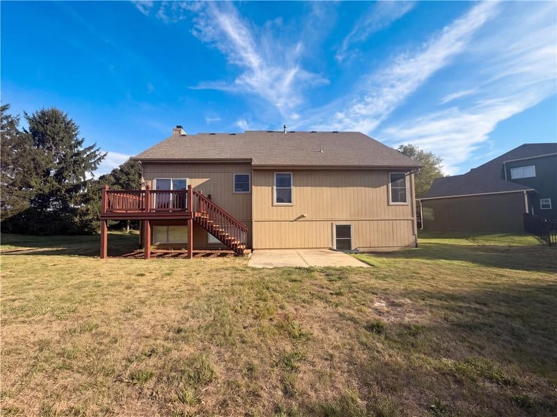 7825 W 143rd Pl, Overland Park, KS 66223