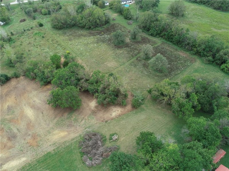 000 S Westline Rd, Cleveland, MO 64734