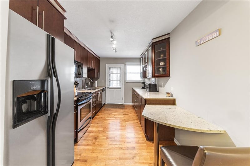 4616 Holly St #3, Kansas City, MO 64112
