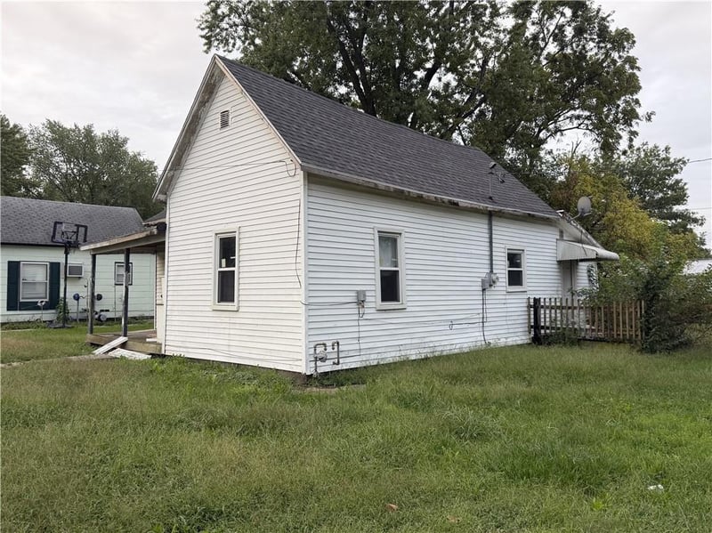 1558 Bryan St, Chillicothe, MO 64601