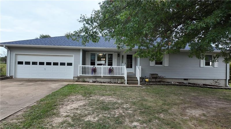 Crawford Ln, Preston, MO 65732
