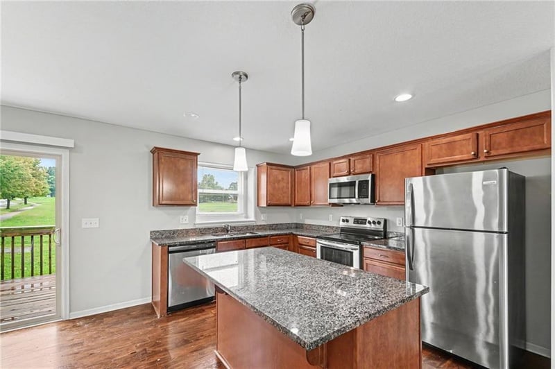 200 Elissa Dr, Raymore, MO 64083