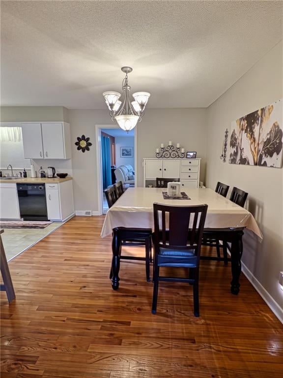 13200 Logan Ln, Lenexa, KS 66215