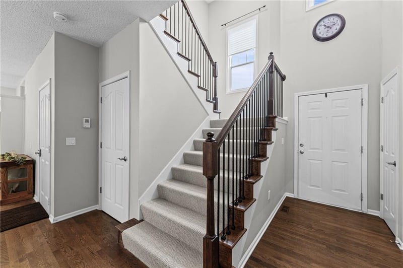 18390 Butternut St, Gardner, KS 66030