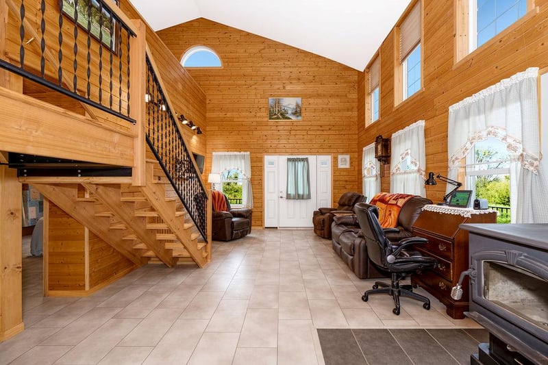 Hand Rd #22151, Atchison, KS 66002