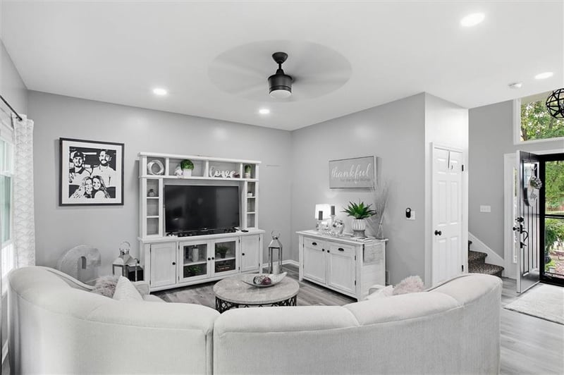 1330 S 6th Street East N/A, Louisburg, KS 66053