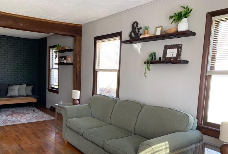 2734 S 8th St, Kansas City, KS 66103