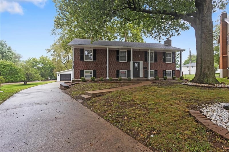 4723 E 138th Ter, Grandview, MO 64030