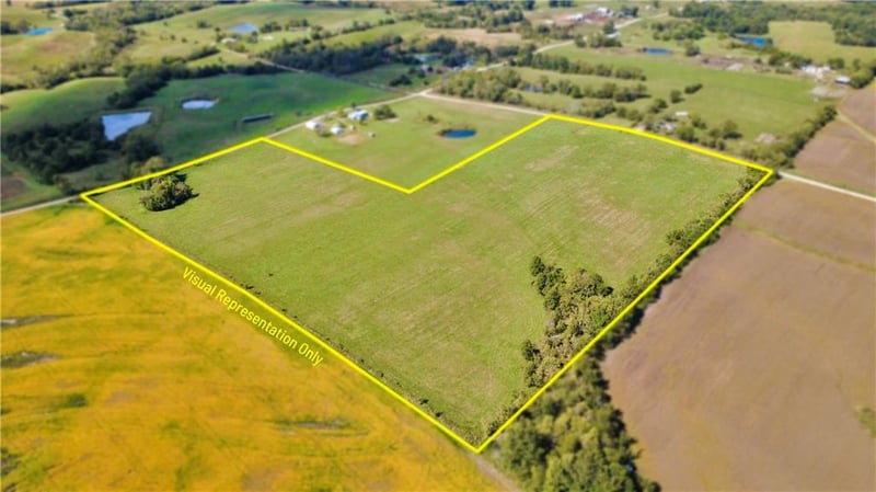 270 NE 50th St, Trenton, MO 64683