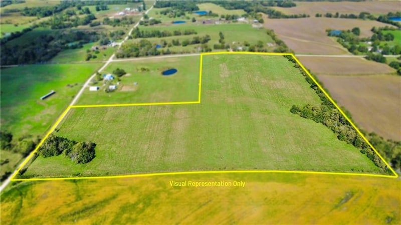 270 NE 50th St, Trenton, MO 64683