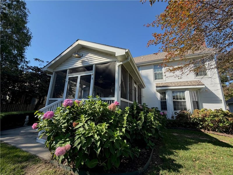 9339 Hall Dr, Lenexa, KS 66219
