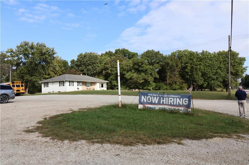 214 - 216 SW 13 Hw, Warrensburg, MO 64093