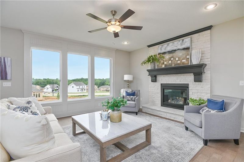 6001 Arapahoe St, Shawnee, KS 66226